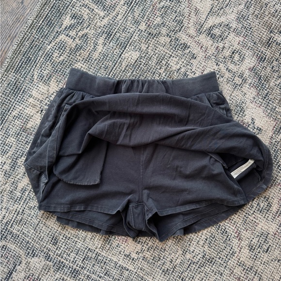 *SOLD* Free People Movement Hot Shot Skort set - Picture 4 of 4